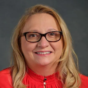 Profile photo of Lisa Falcon