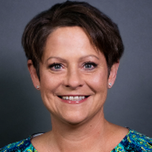 Profile photo of Lynne Noe