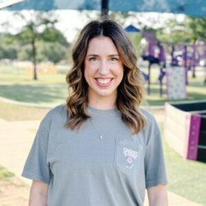 Profile photo of Courtney Sinclair