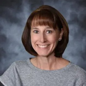 Profile photo of Holly Elgin